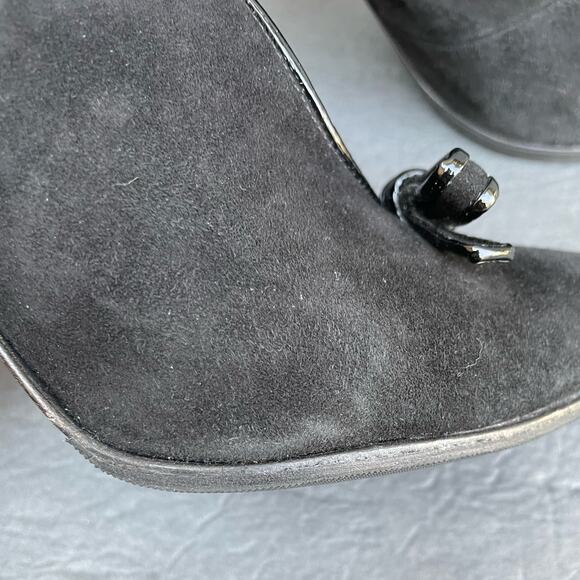 Vintage Icone Black Suede Heels 38.5/US 7.5 Italy Patent Bow 90s - Picture 6 of 10